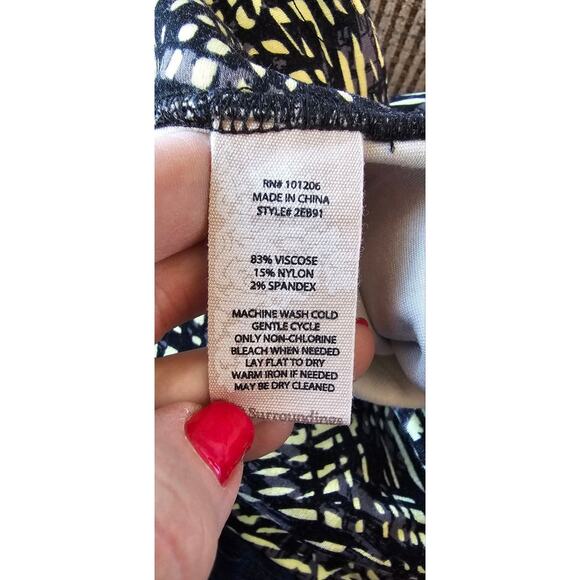 Soft Surroundings High Waisted‎ Yellow Black Geometric Leggings Women Sz M Multi - Picture 5 of 5